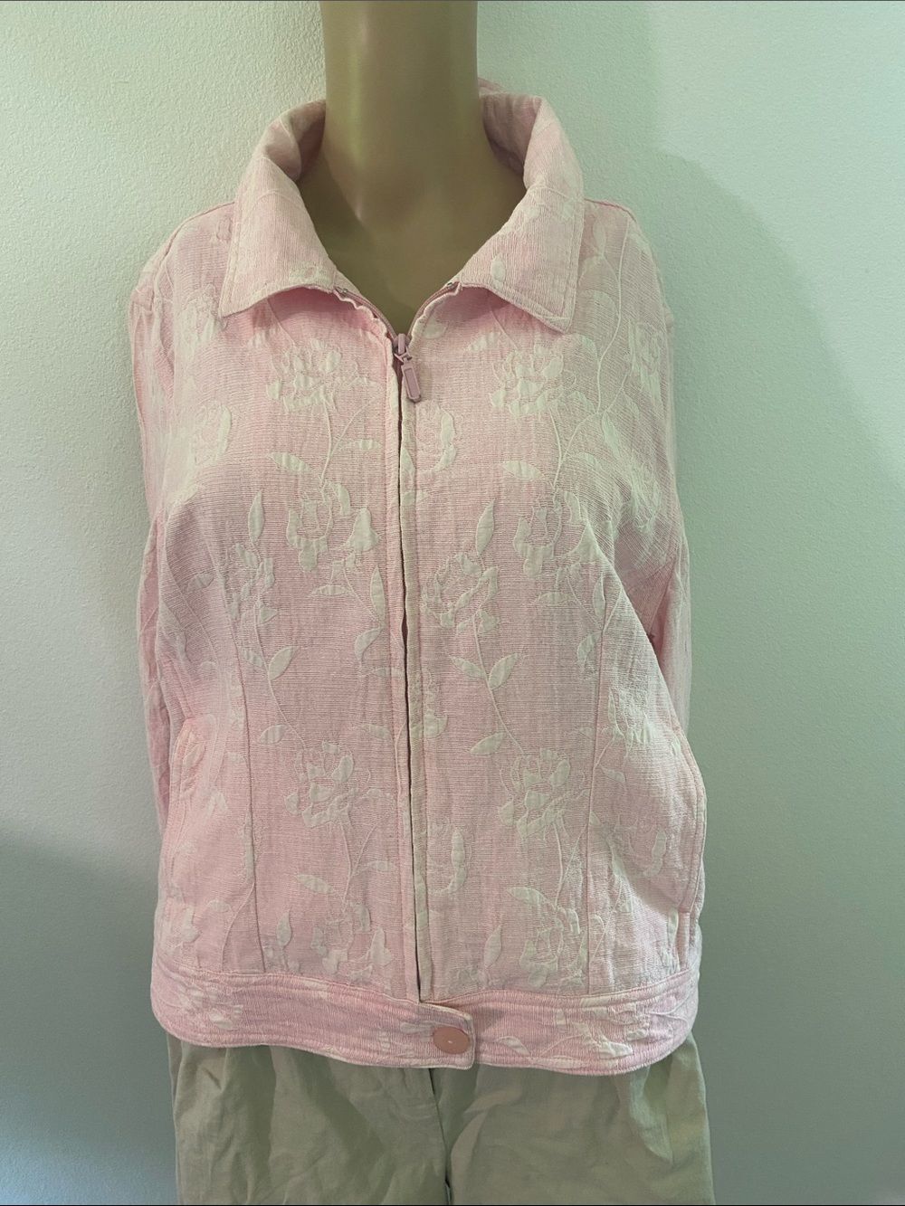 Christopher & Banks Pink Floral Zip Jacket Sz L